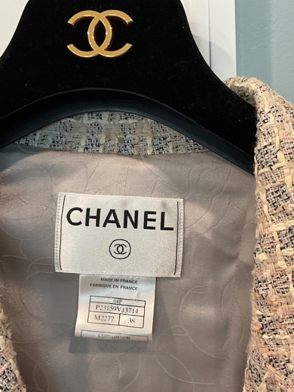 Jacket - Picture 2 of 4